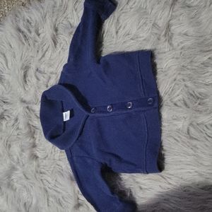 Old navy sweater